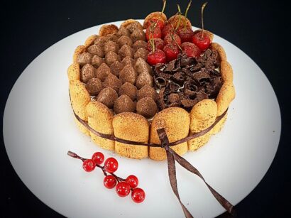 Celesteyum Cake Course