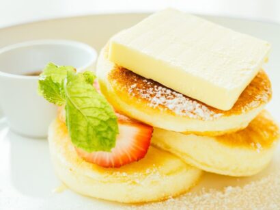 Fluffy Japanese Soufflé Pancakes - Celesteyum Academy